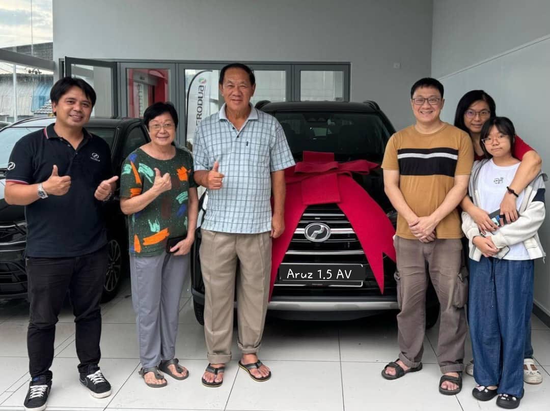 Momen penyerahan pelanggan 3