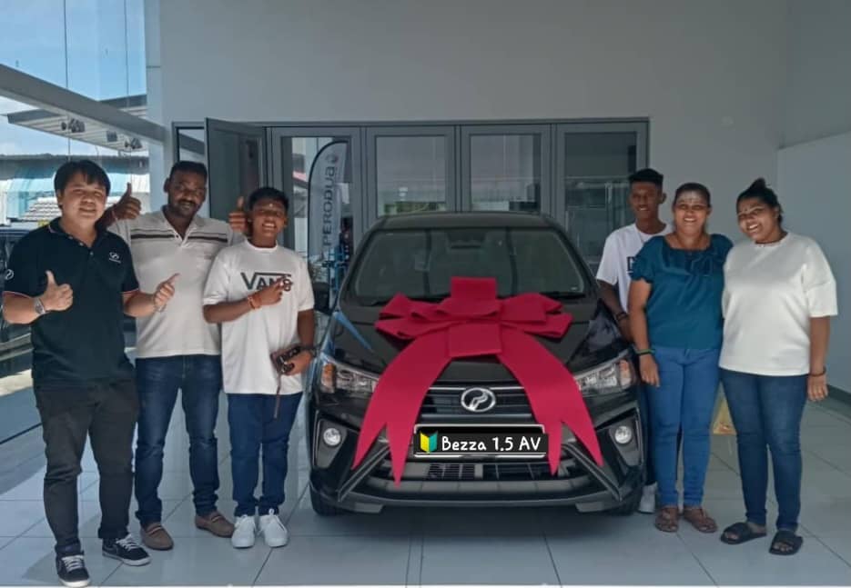 Momen penyerahan pelanggan 20